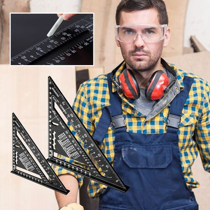 Regla triangular para carpintería